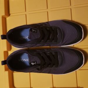 Womens Vionic slip on sneaker with laces.  Size 11 wide